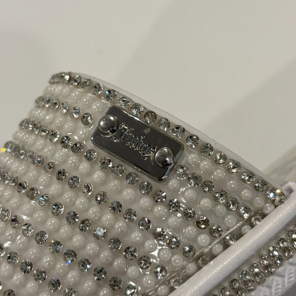 Juicy Couture Women's Yrie White Rhinestone Slides - Picture 13 of 13